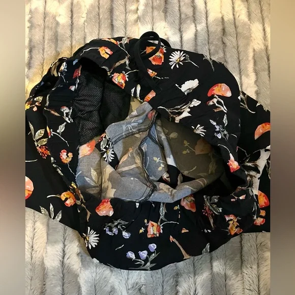 The North Face Women's Class V Shorts Size Large - Picture 7 of 13